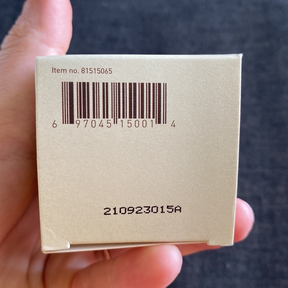 AHAVA Time To Clear Purifying Mud Mask - Picture 7 of 10